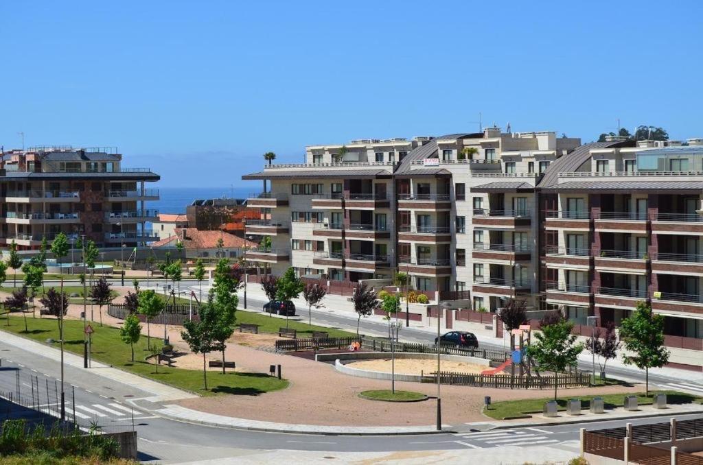 Acogedor Apartamento Con Terraza En Portonovo Eksteriør billede