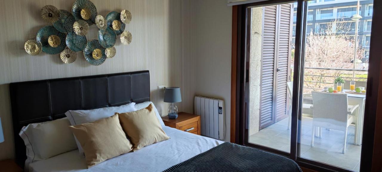 Acogedor Apartamento Con Terraza En Portonovo Eksteriør billede