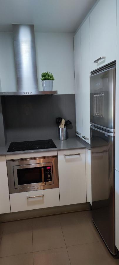 Acogedor Apartamento Con Terraza En Portonovo Eksteriør billede