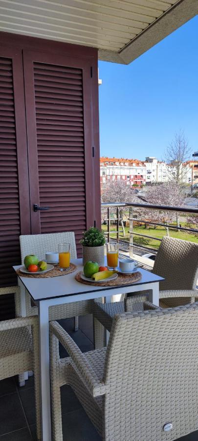 Acogedor Apartamento Con Terraza En Portonovo Eksteriør billede